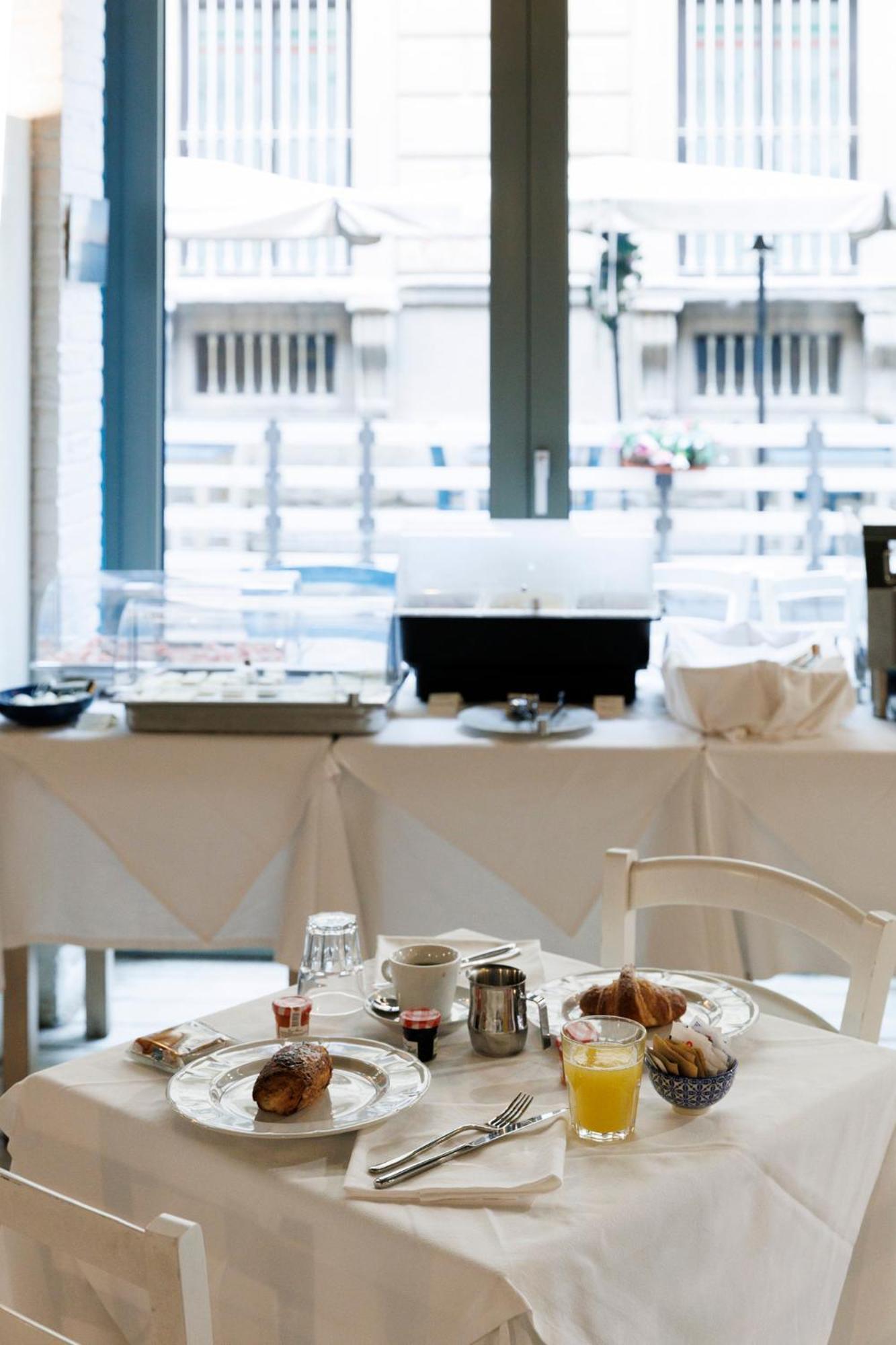 Palazzo Bellezia Luxury Suites & Spa Торино Екстериор снимка