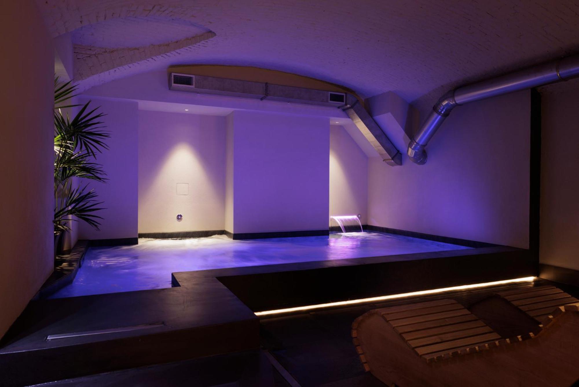 Palazzo Bellezia Luxury Suites & Spa Торино Екстериор снимка