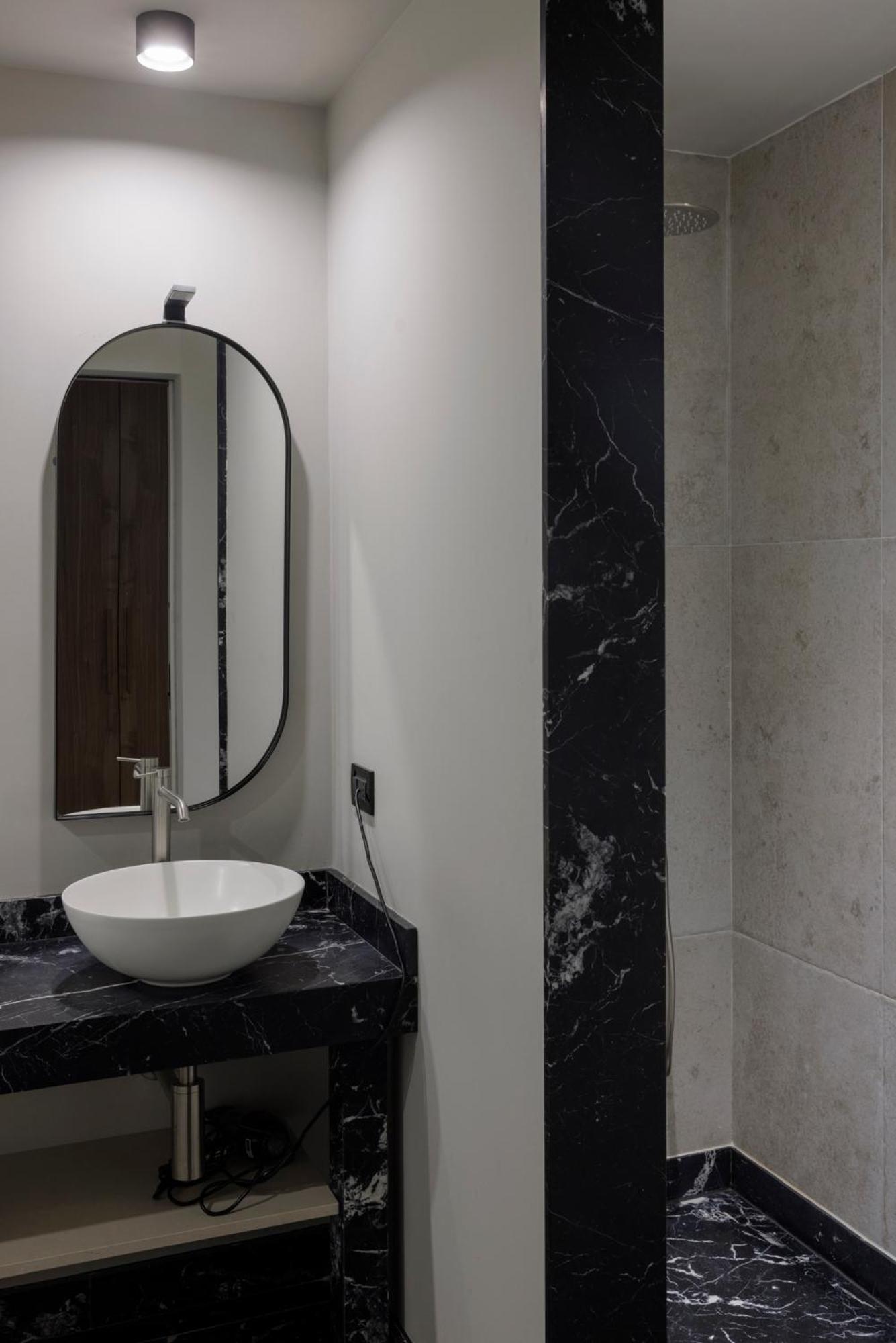 Palazzo Bellezia Luxury Suites & Spa Торино Екстериор снимка
