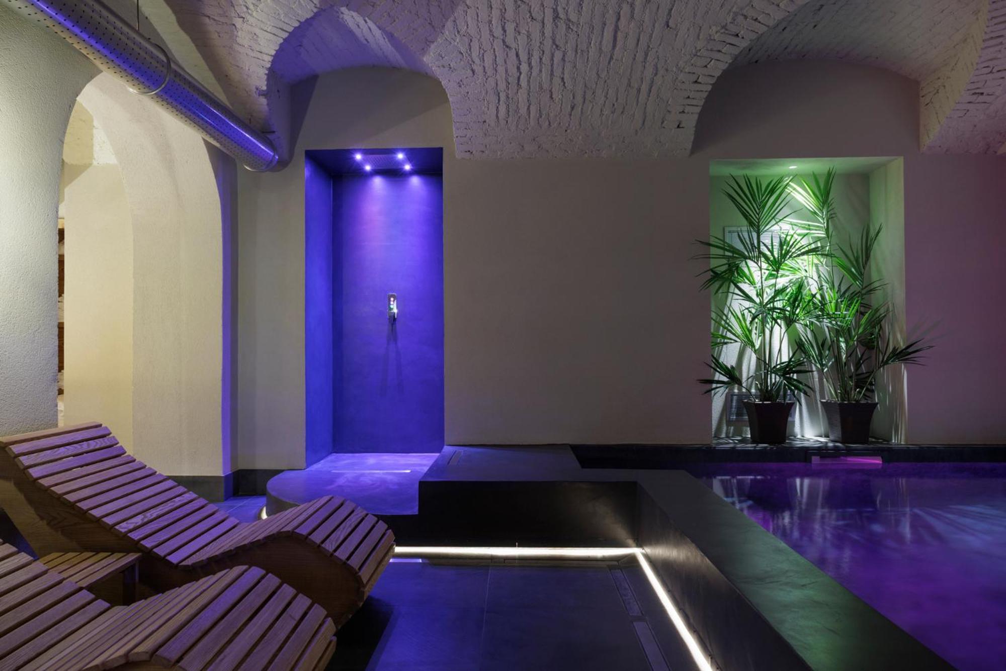 Palazzo Bellezia Luxury Suites & Spa Торино Екстериор снимка